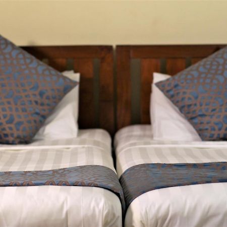 Chamiachi Hotel & Apartments Bamburi Zewnętrze zdjęcie