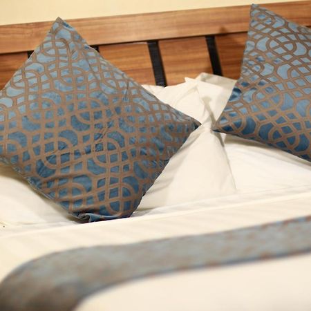 Chamiachi Hotel & Apartments Bamburi Zewnętrze zdjęcie