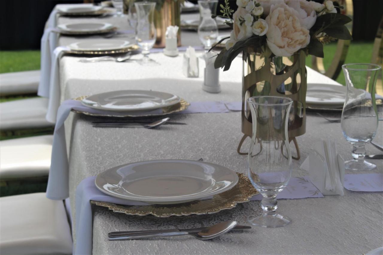 Chamiachi Hotel & Apartments Bamburi Zewnętrze zdjęcie