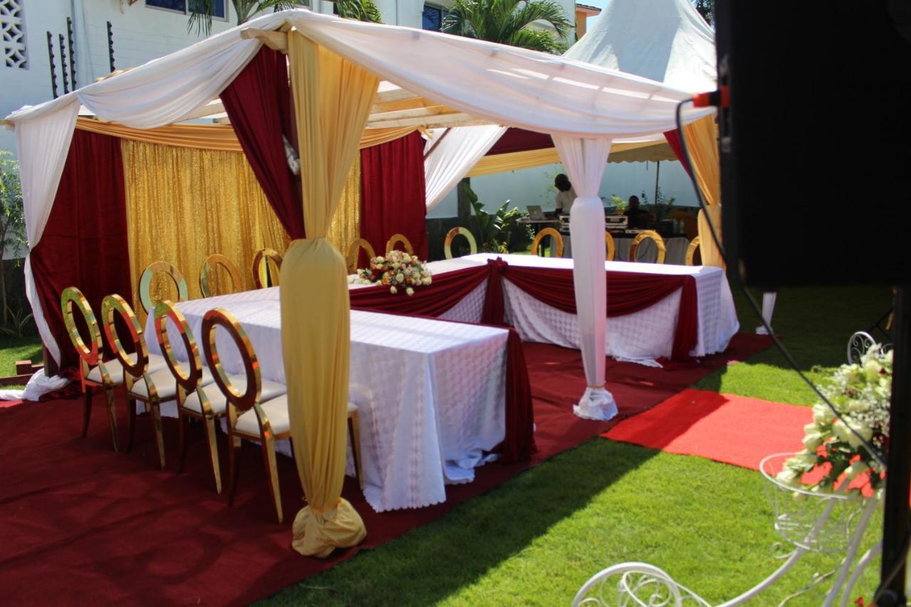 Chamiachi Hotel & Apartments Bamburi Zewnętrze zdjęcie