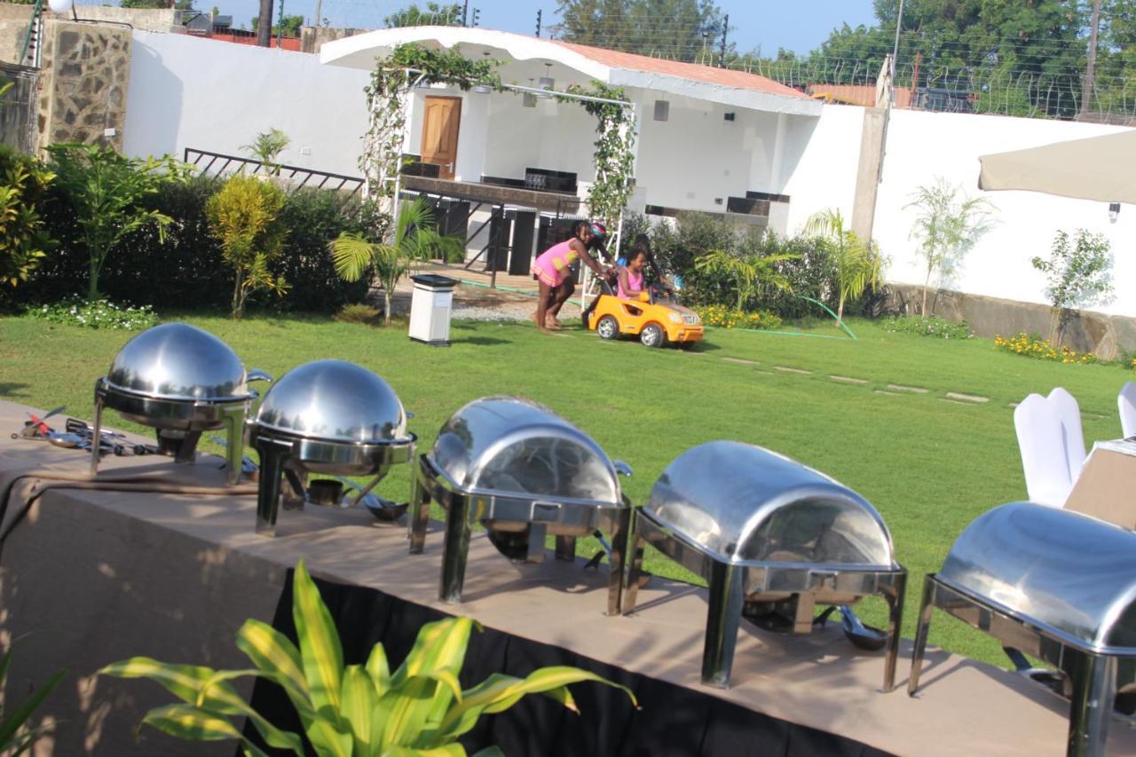 Chamiachi Hotel & Apartments Bamburi Zewnętrze zdjęcie