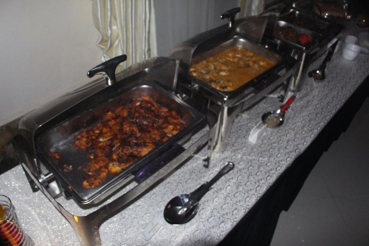 Chamiachi Hotel & Apartments Bamburi Zewnętrze zdjęcie